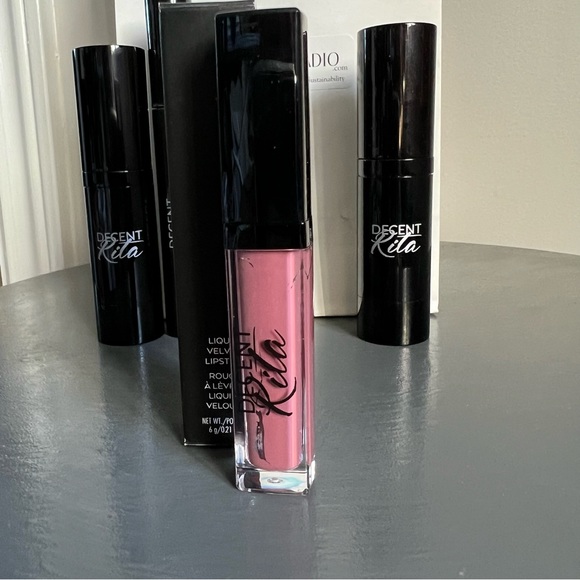 “Flannel” Luxury Liquid Velvet Lipstick; long wear. - Picture 2 of 4